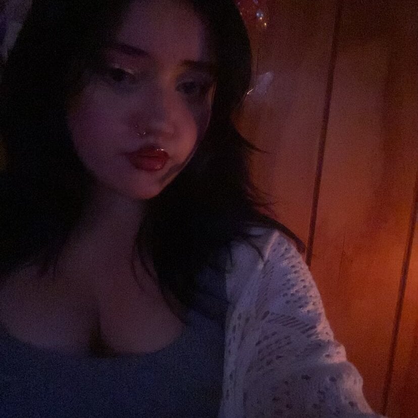 Arantziya Offline XXX-chat