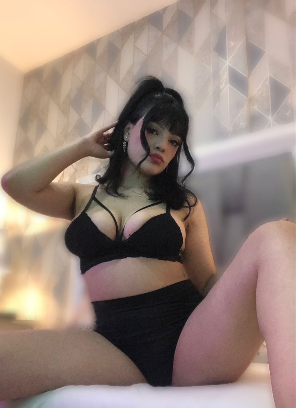 MelyCute_