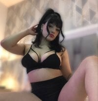 MelyCute_'s webcam live show