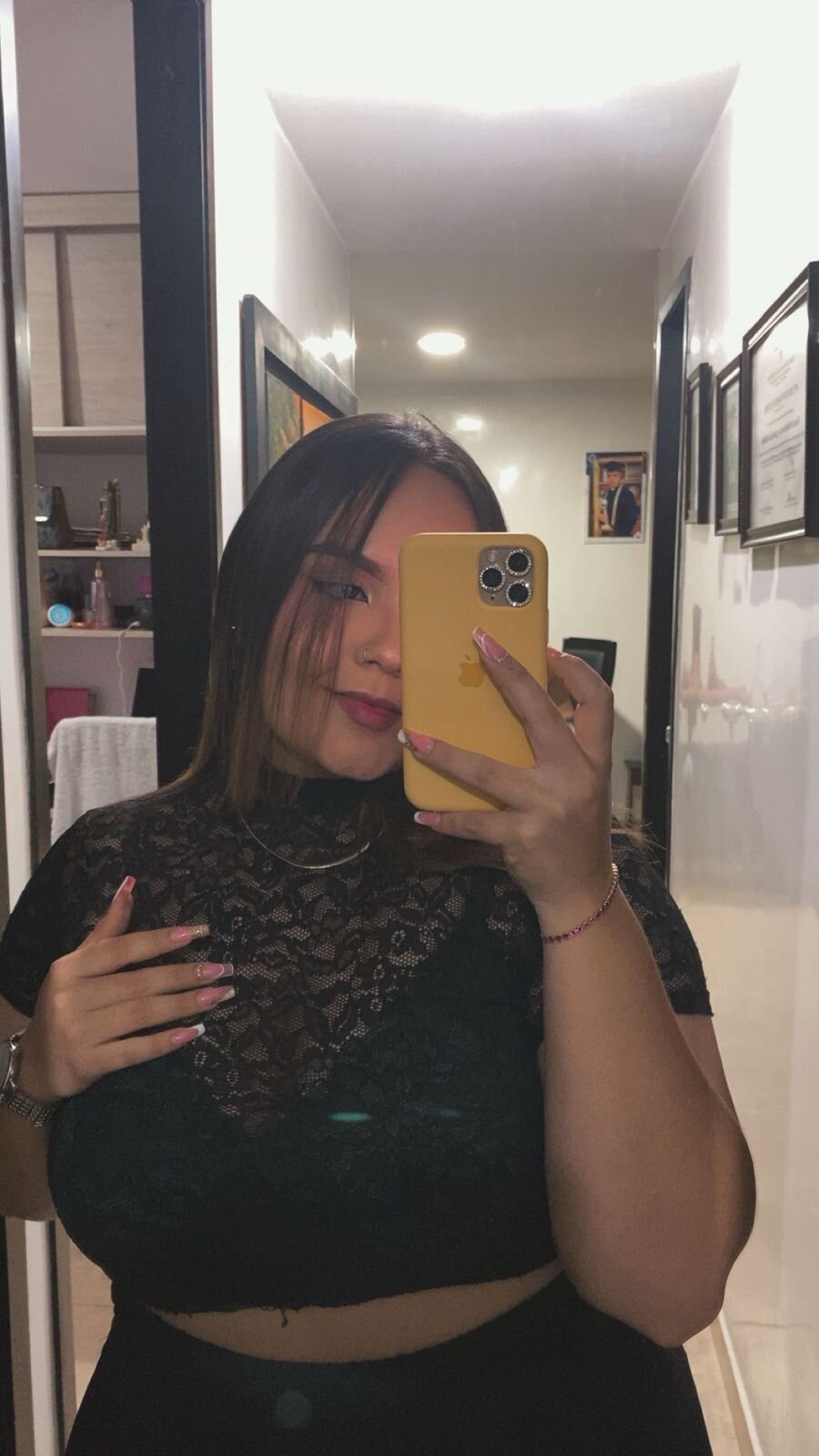 Sara-Blondie