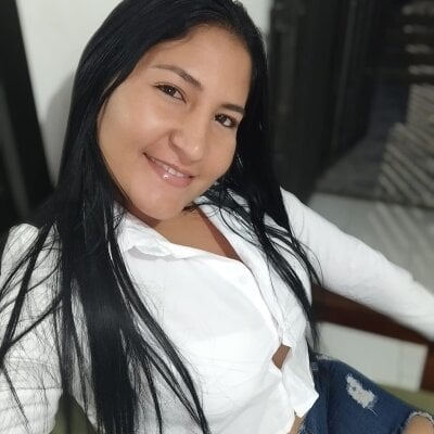 chloe_bonnet2 from stripchat