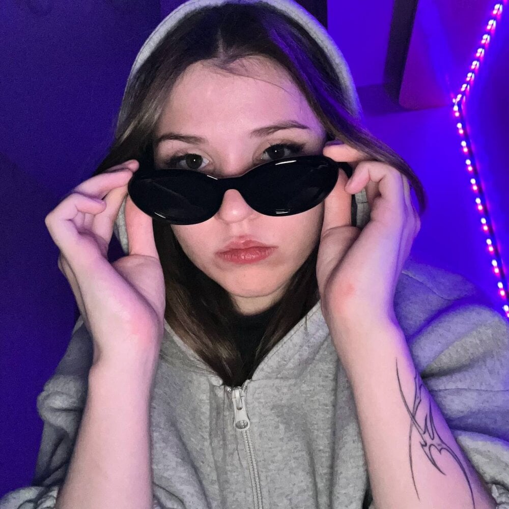 Cyber_Yuna profile
