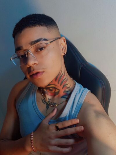 Axel_Fresh
