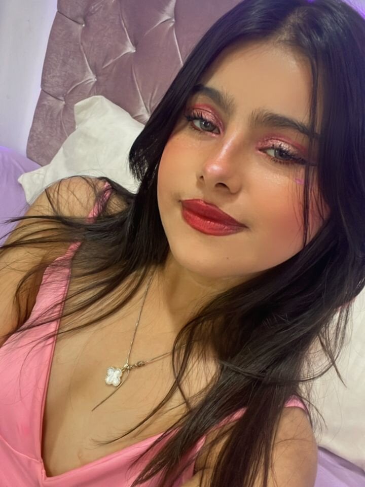smallhotsweet profile