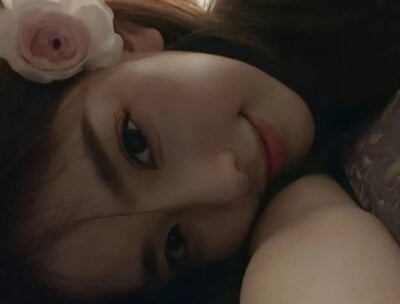 yoyo-xo from stripchat