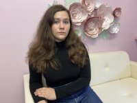 EvelinaMayson's Offline Chat Room