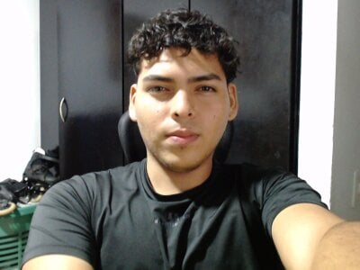 Papichulos009 - Stripchat Boy 