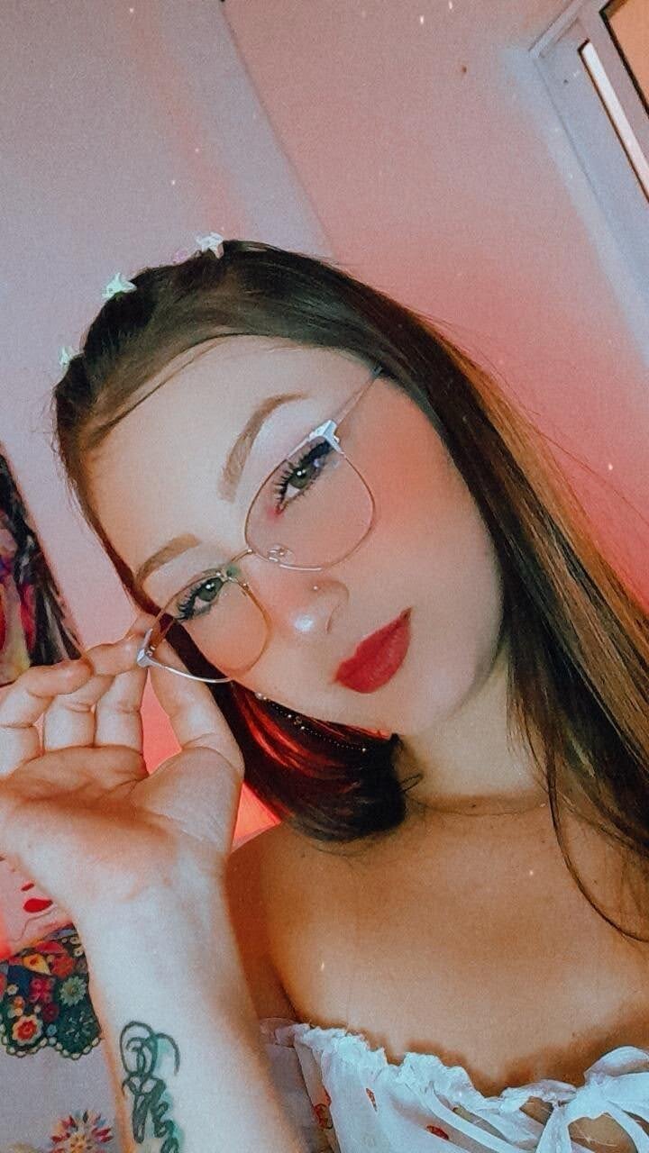 Emily_jay_hot