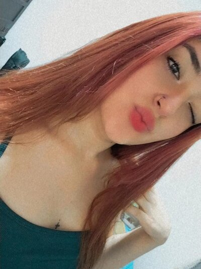 _perla-pariis_ from stripchat