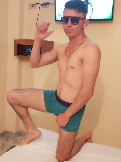 Leandro20 - Stripchat Boy 