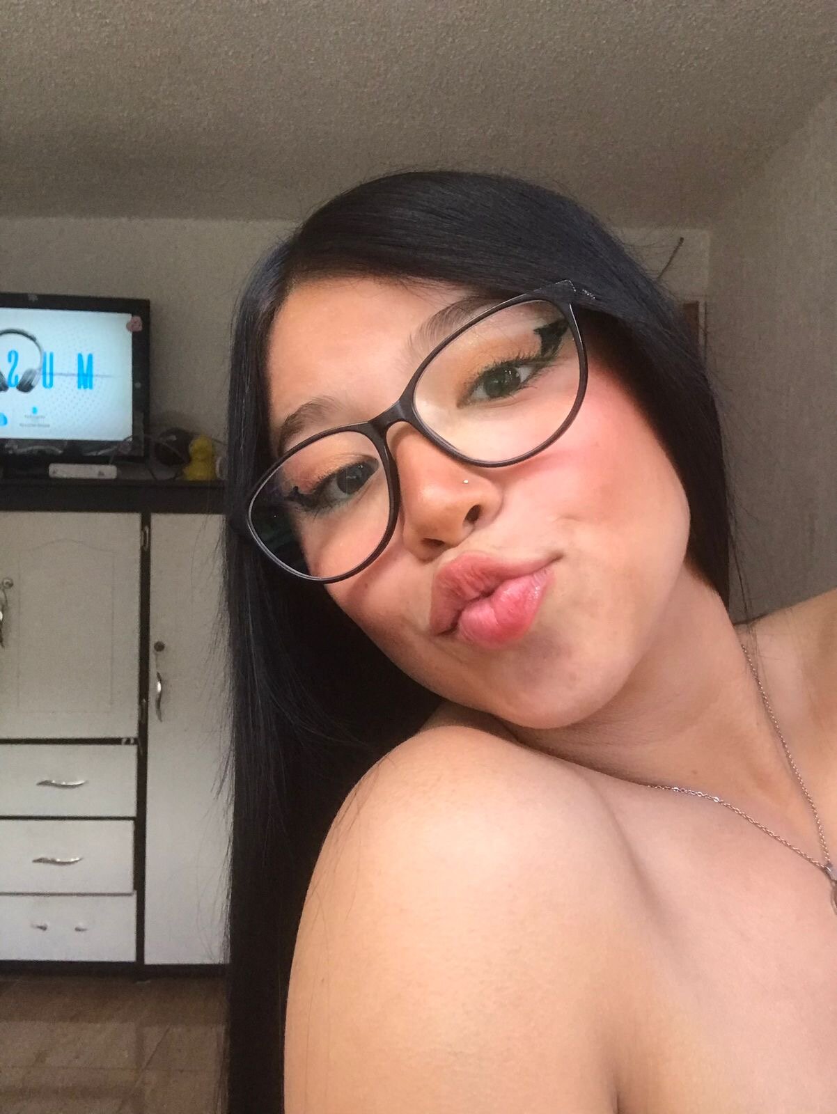 Maddy_pink_