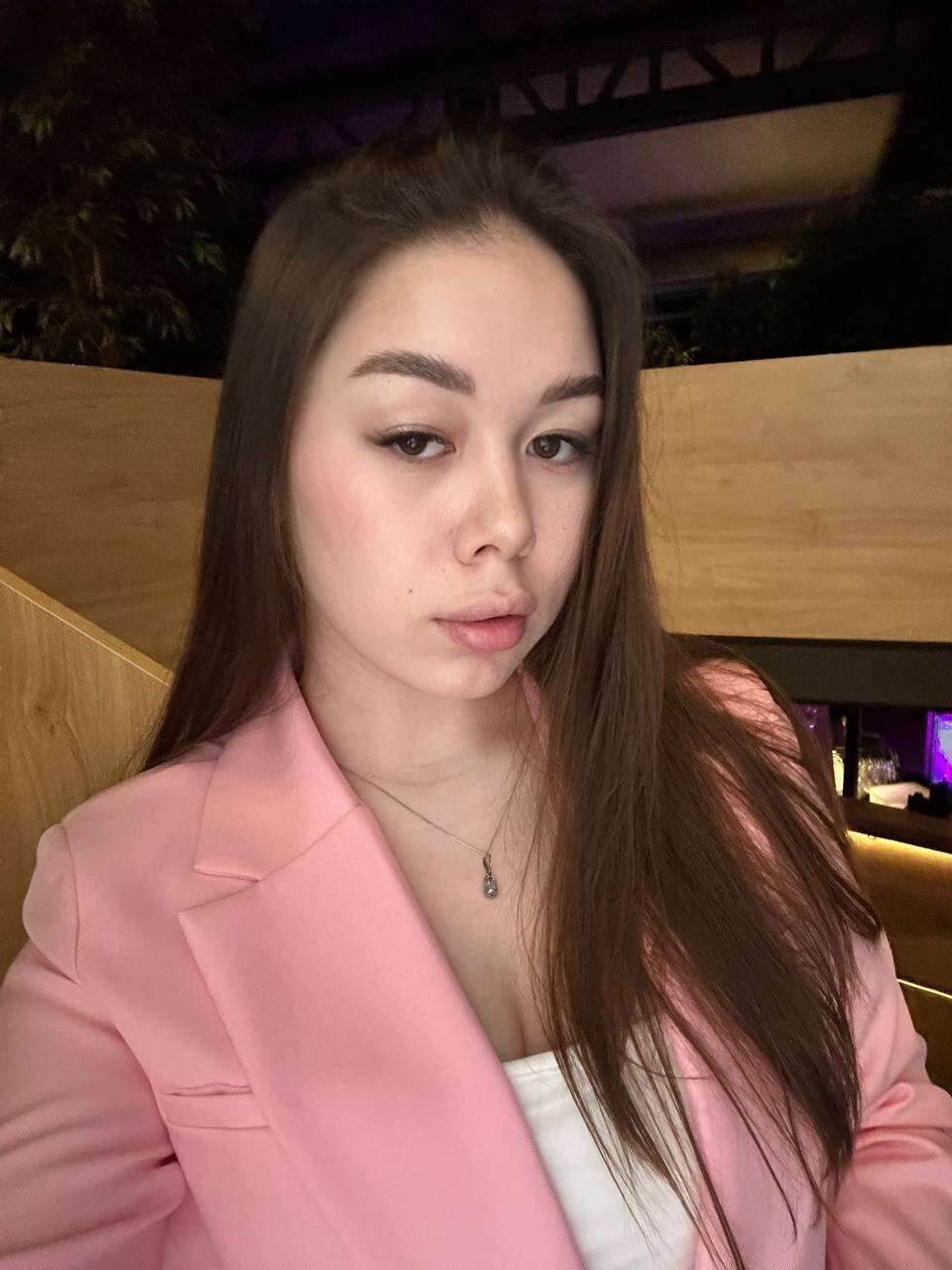 Natalie_Hogan