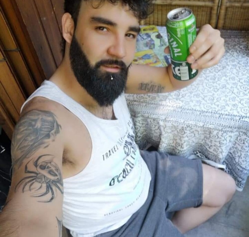 dariokk from stripchat
