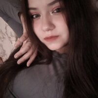 SunnivaChubb's Offline Chat Room