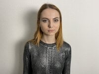 ShonaHardy's Offline Chat Room