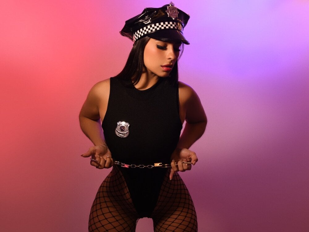 Live sex webcam photo for Mau_White #290083015