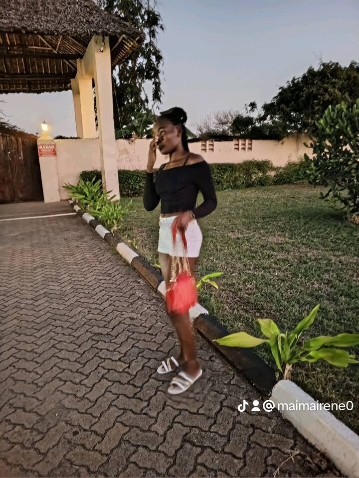 akodhee profile