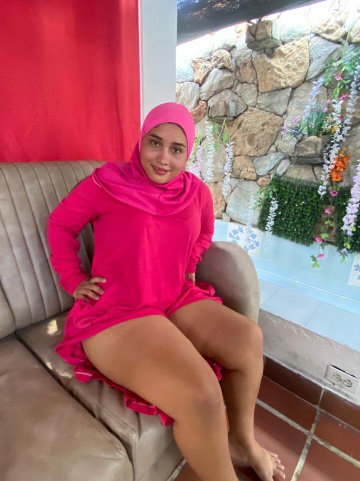 sleekcams.com aida-bakir livesex profile in this-is cams