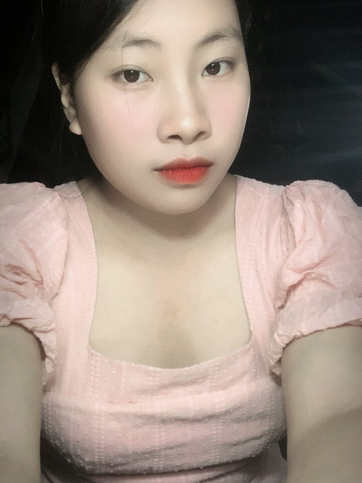 livesex.fan ly-xinh01 livesex profile in straight-from-hell cams