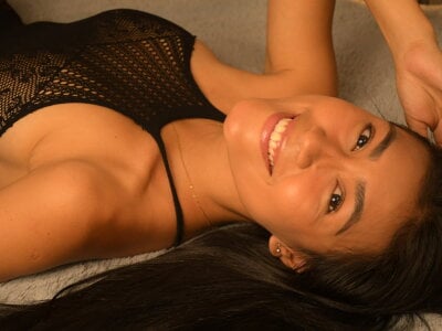 online nude chat room Violetta Mendoza 