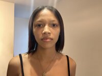 Mia_crosx's Live Sex Cam Show