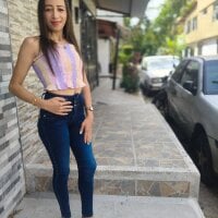 Zara_Skinny's webcam live show