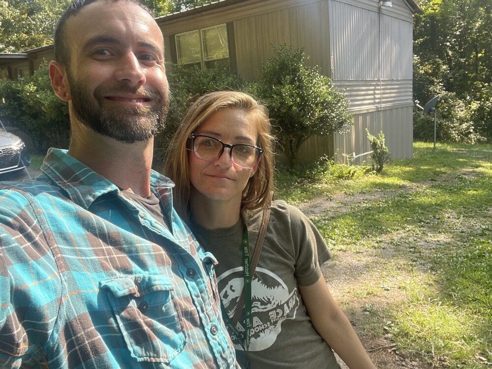 Hung10Sunset's Offline XXX Chat