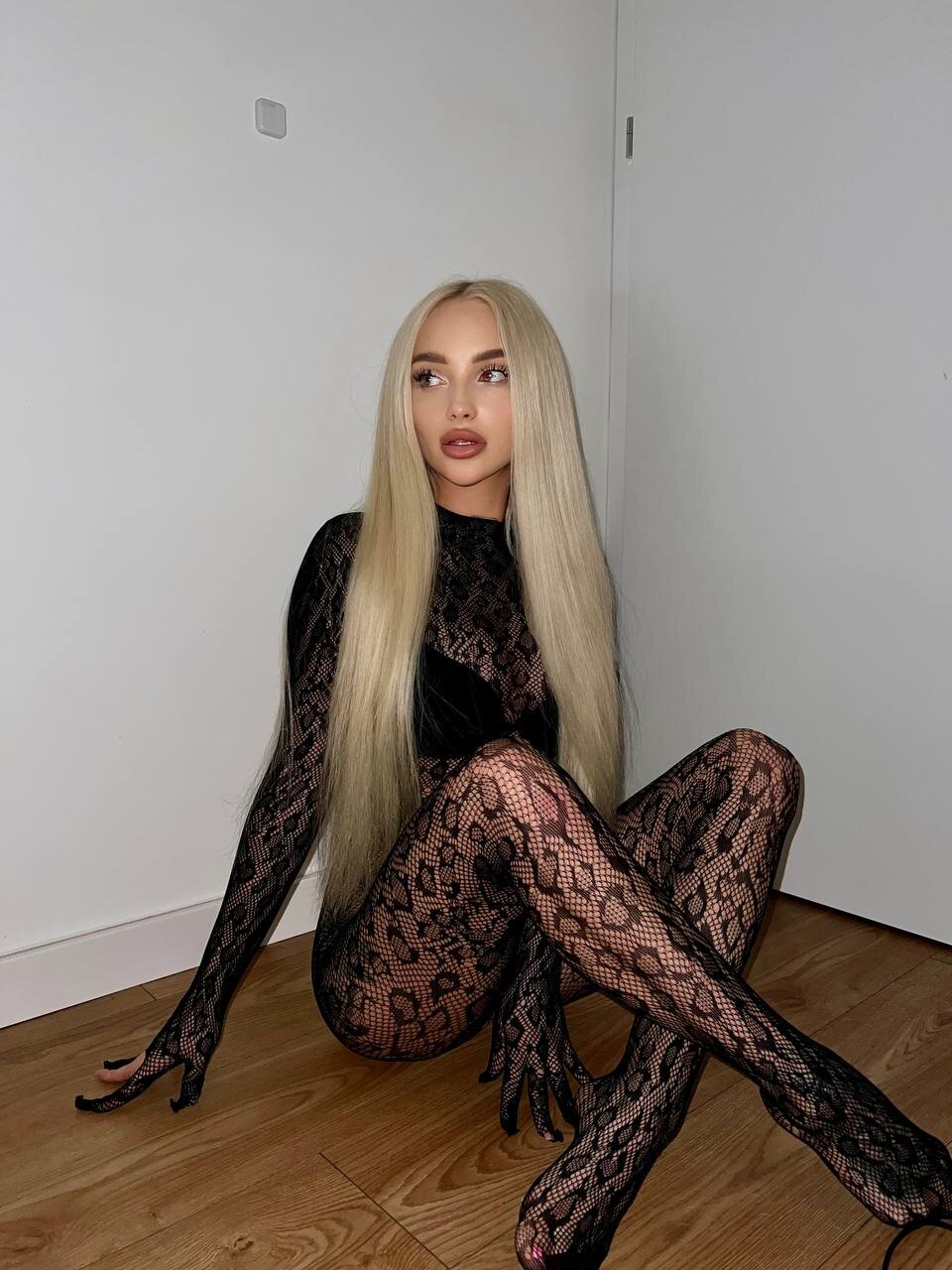 blonde_di