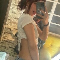 adelaandmaikcm101's webcam live show