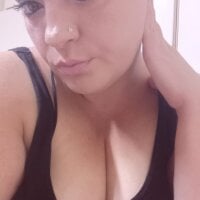 Mommygetnaughty's webcam live show