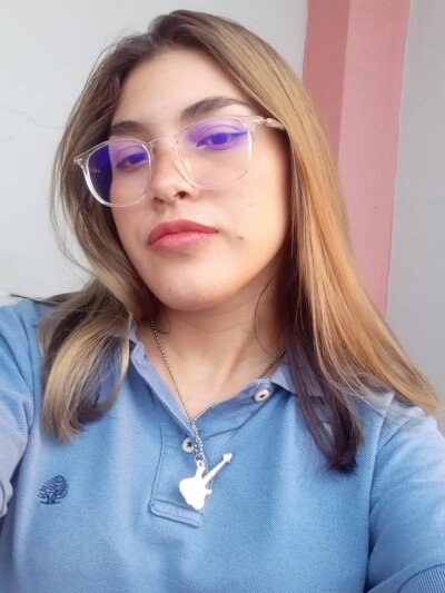 LexyMoxi 📵 live webcam