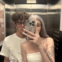 Alice18James - Live Cam