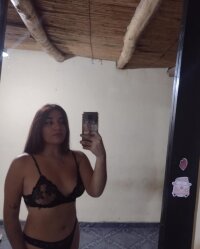 LaraSmithh's Offline XXX Chat