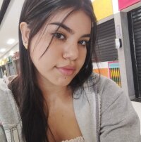 miss_lely's Offline XXX Chat