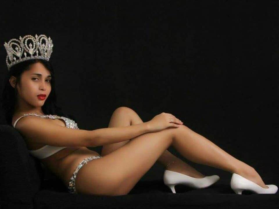 deliciosaa from stripchat