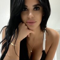 ExoticBaee's Offline Chat Room