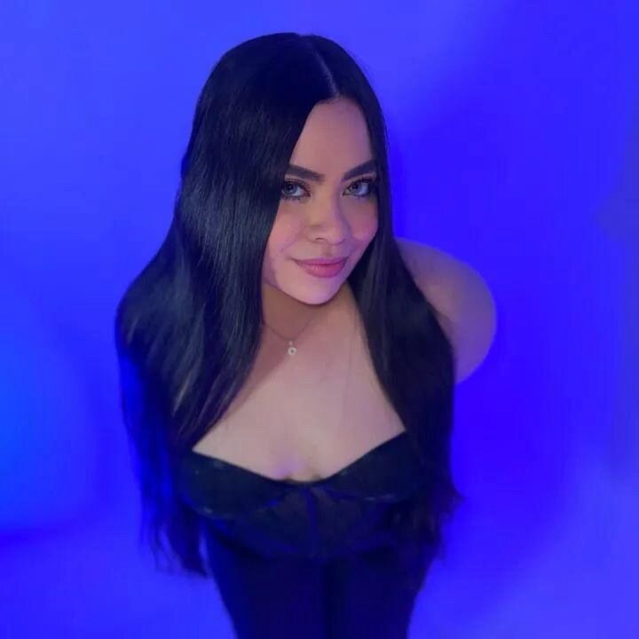 Monserratt_J