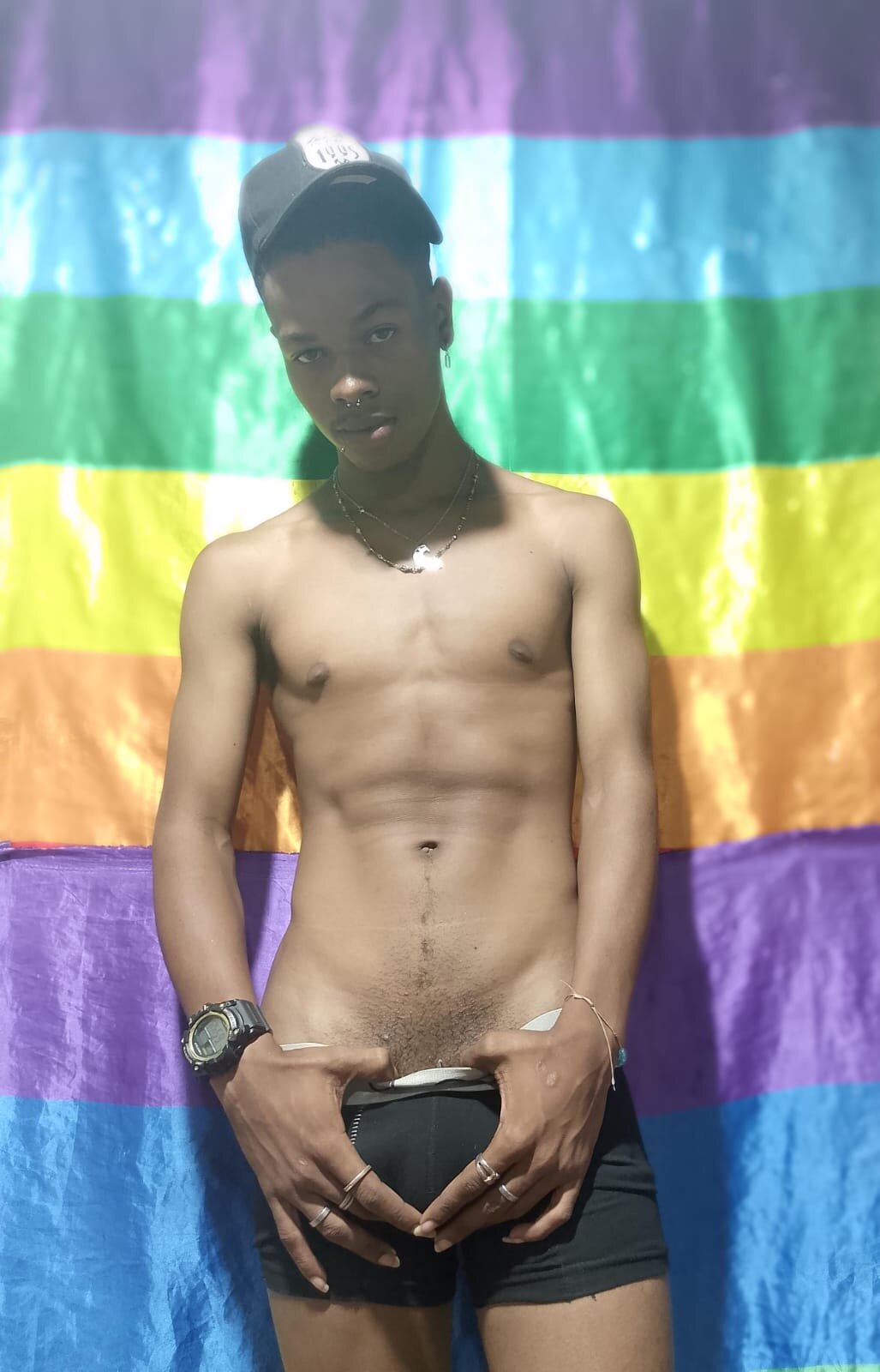 Snayder_Hot69