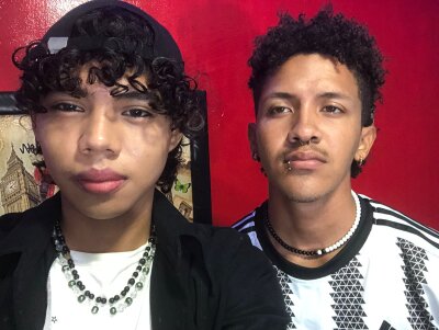 COUPLE_SEXYBOYS Avatar