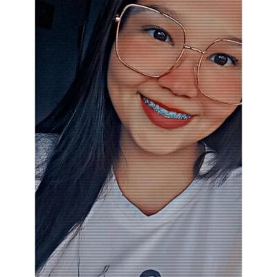 Scarlet__whithe