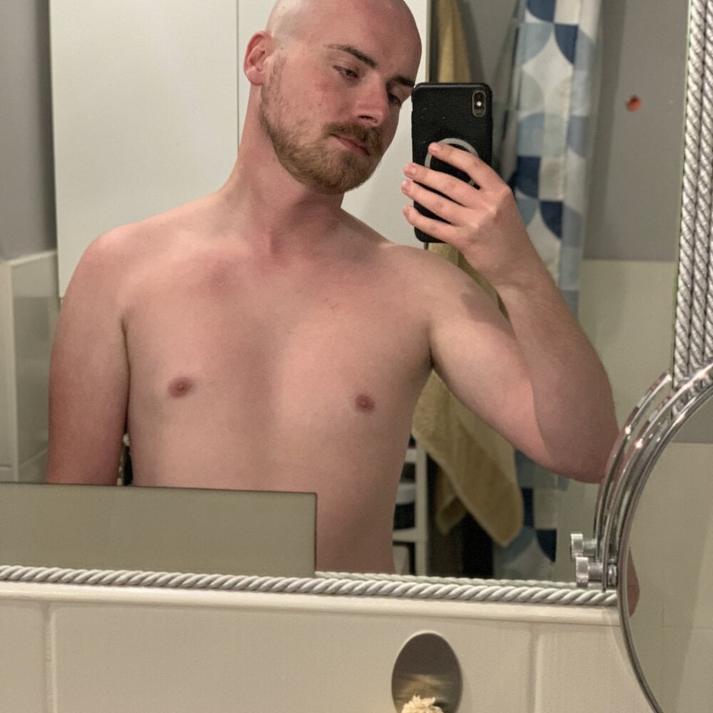 heyitsmarcin from stripchat