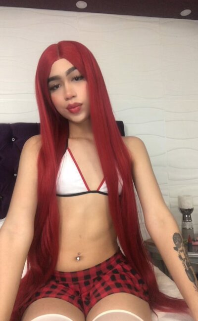 sarahh_sophia_ from stripchat