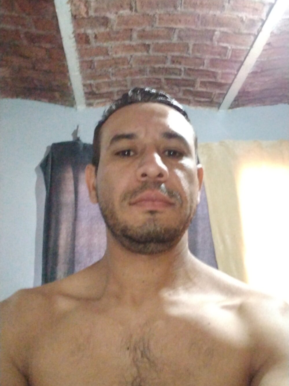 ExcitableJuanito85's Offline XXX Chat