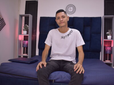 Nicolas_blush1 - Stripchat Boy 