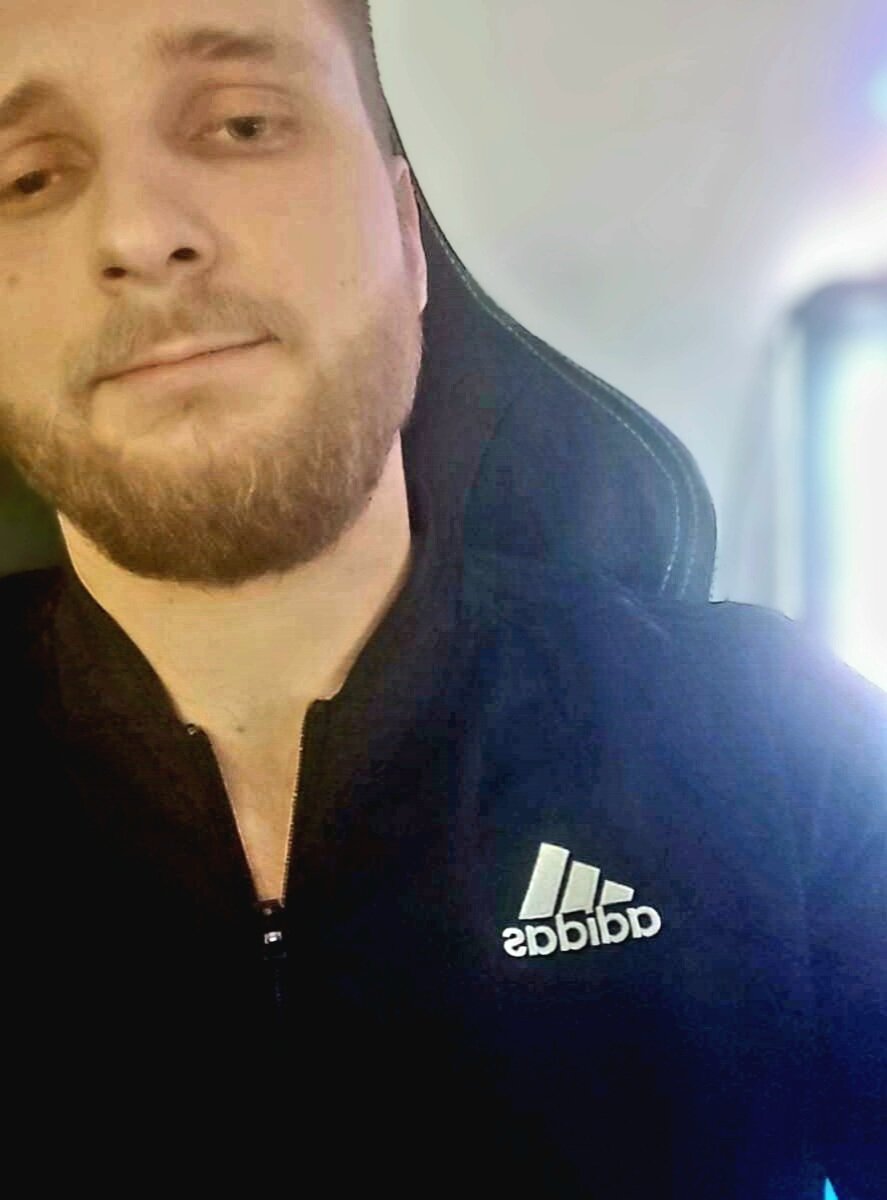 Jefrie's Offline XXX Chat