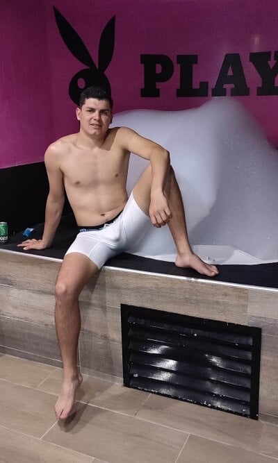 Clark_soto - Stripchat Boy 