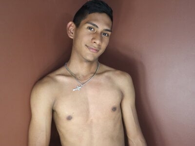 free adult cam Nick Collins18