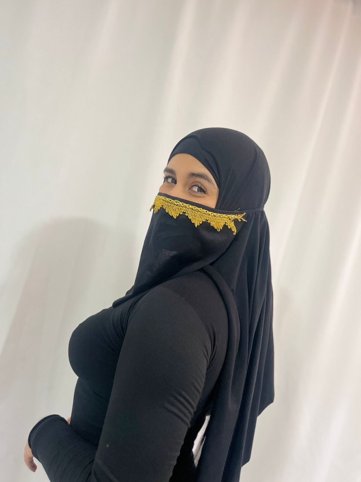 Anisa_asad