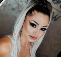 CassieBrooks Adlı Modelin Çevrimdışı Sohbet Odası