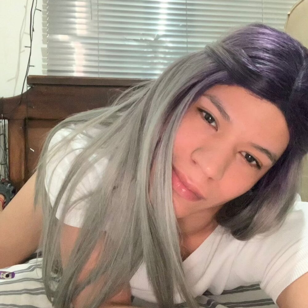 karolayn18 profile
